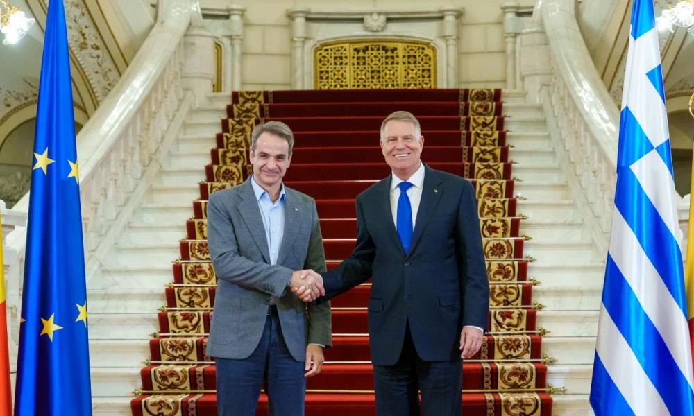 Μητσοτάκης: Συνάντηση με τον πρόεδρο της Ρουμανίας στο Βουκουρέστι